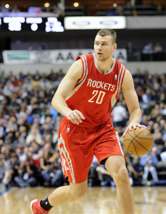 莫泰尤纳斯眼中的 NBA 准入：唯詹姆斯堪称 &ldquo;即战力&rdquo;
